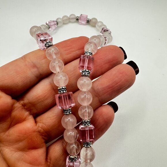 18” of rose quartz, silver and crystal beaded necklace! - Picture 4 of 11